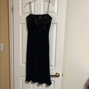 Jones New York Black Lace Midi Dress